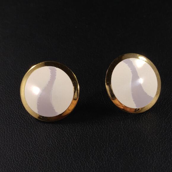 Laurel Burch "Kashi" Post Earrings, Cream & Gray Enamel, Gold Plated, 1980s - Picture 9 of 10